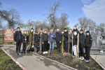 Субботников апрельская пора